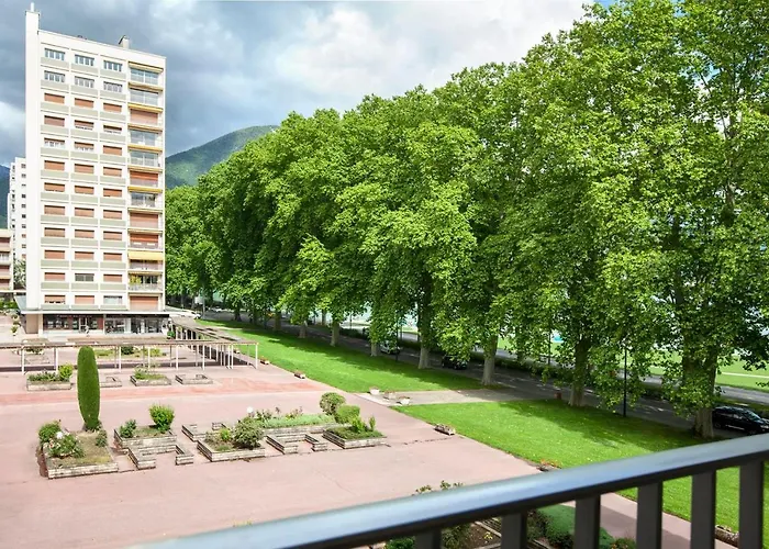 L\'Albigny - Studio With Your Feet In The Water By Lake Annecy